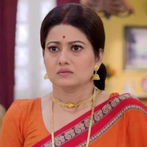 Mayna Banerjee in Saraswatir Prem serial episodic look