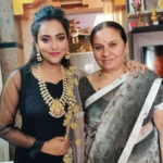 Priyanka Shivanna with her mother