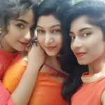 Khushi Shivu with her mother Mrudula Shivu and sister Devaki Shivu
