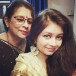 Prashmita Paul with her mother